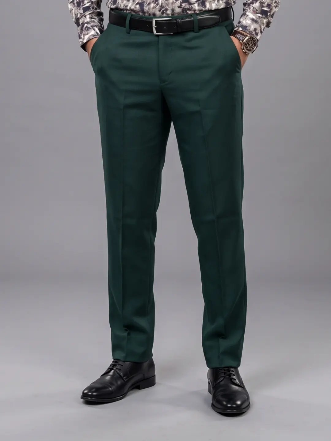 LIVE IN Green Regular Fit Solid Polycotton Casual Trousers-LTECPP111B42